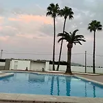 شقة 4 Personas, Amplias Terrazas Y 2oo Mt De La Playa دينايا