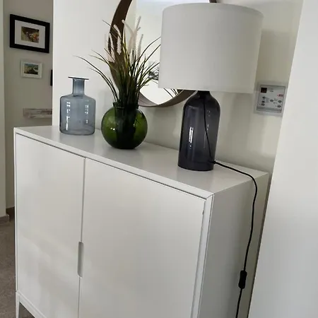 4 Personas Posibilidad De 5, 3 Camas Y Sofá Cama Apartamento