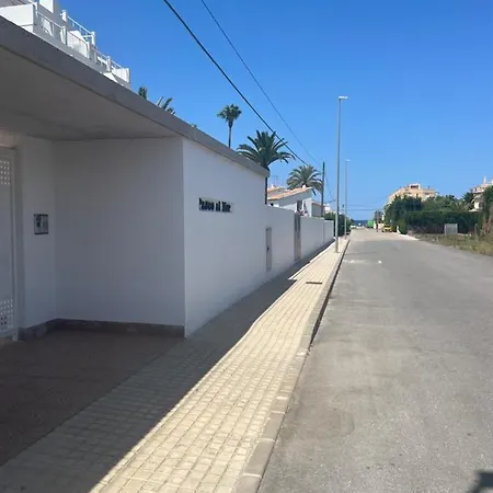 4 Personas, Amplias Terrazas Y 2oo Mt De La Playa Apartment
